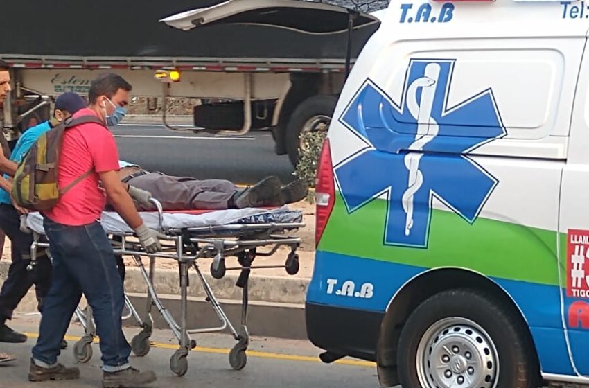  EN LAS PRIMERAS HORAS DE AISLAMIENTO: GRAVE ACCIDENTE EN LA CIRCUNVALAR DEJA 2 VÍCTIMAS Y MAS DE 7 HERIDOS