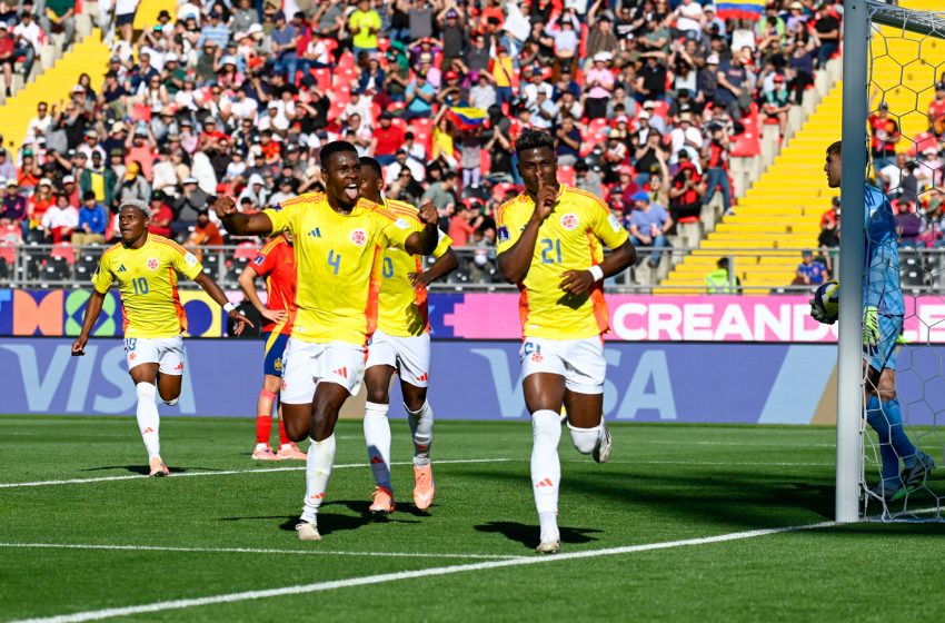 COLOMBIA celebra su «Raza»: derrota a España y es semifinalista en Chile