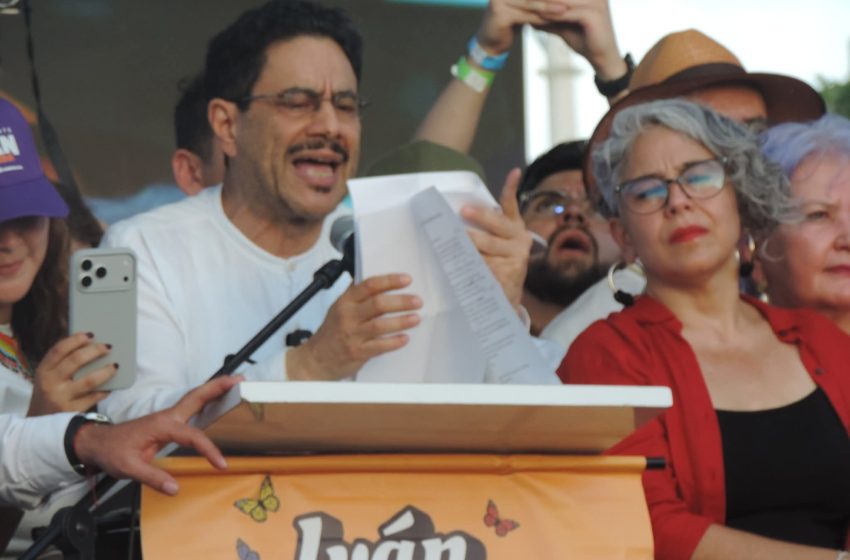  Cepeda cerró campaña en Barranquilla ante más de 80.000 personas