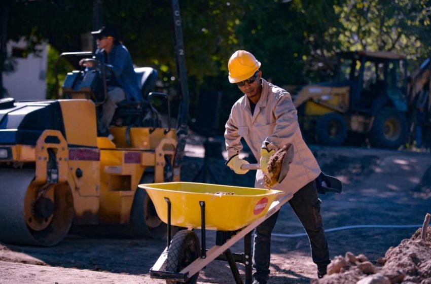 Cayó el desempleo en Colombia  al 8,8% en marzo de 2026: la más baja desde el 2018